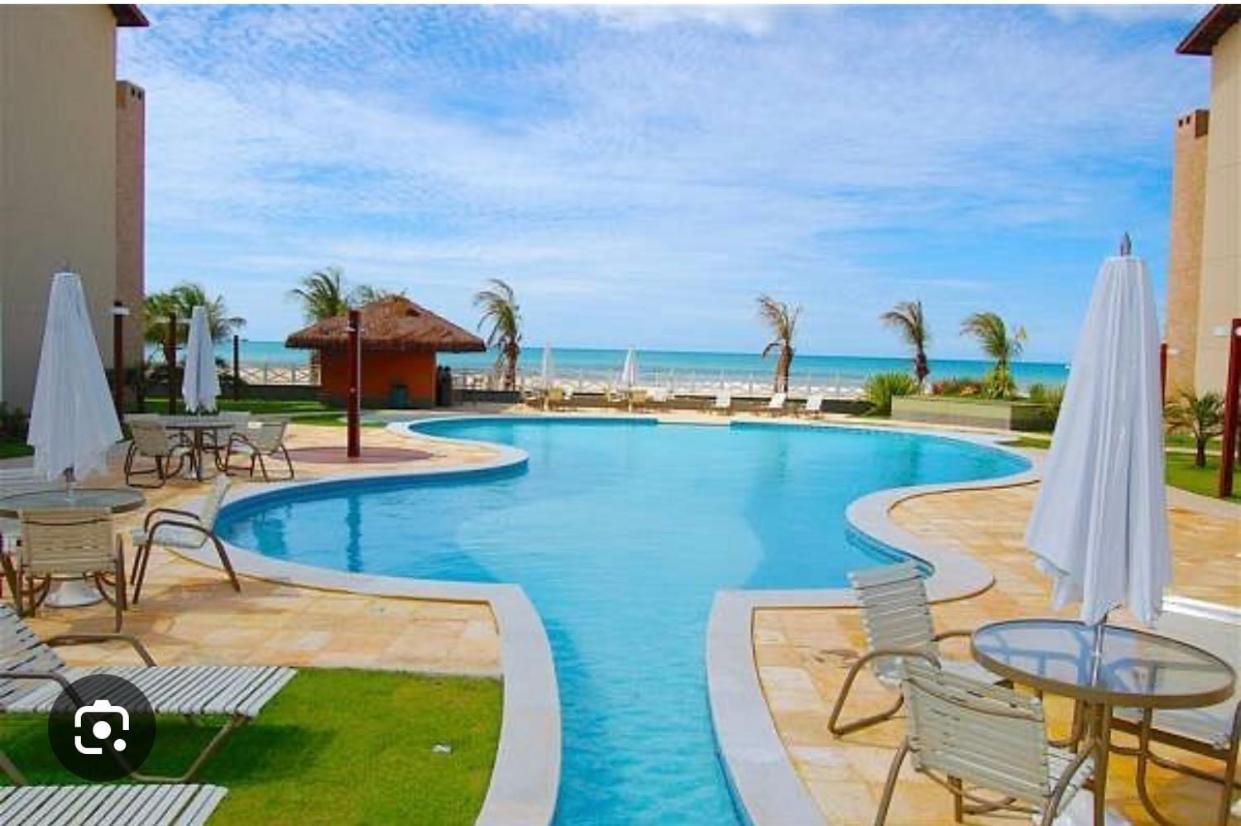 Vista Total Do Mar Uma Cobertura A 400m Do Park No Porto Dunas Terramaris Piscina Ampla Parque Infantil Sauna Estacionamento Privado